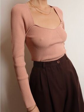 ASTR The Label Rosa Cutout Ribbed Sweater Blush NWT Size Medium